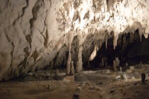 Grotte di Postumia