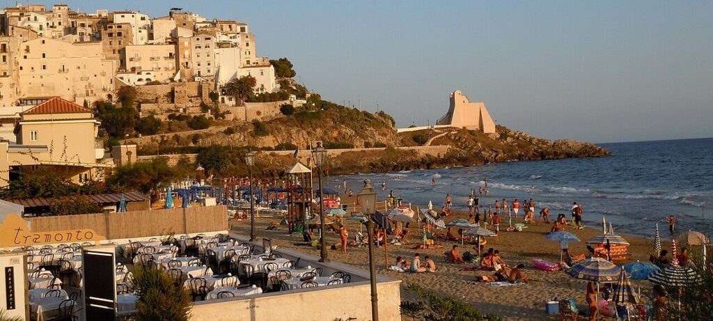 Spiaggia_di_Sperlonga_1